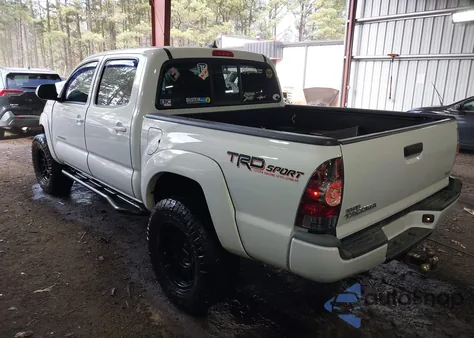 2014 Toyota Tacoma Base V6 из США, поврежденный, VIN 3TMLU4EN5EM136562